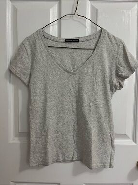 Brandy Melville Heather Gray V-Neck Women’s Tee